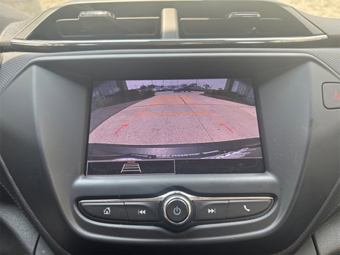 Used 2022 Chevrolet TrailBlazer LS image 22