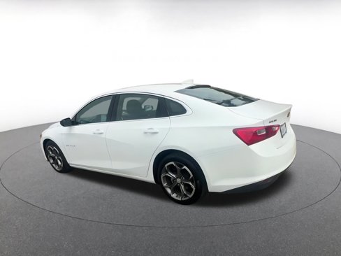 Used 2023 Chevrolet Malibu LT w/ Driver Confidence Package image 10
