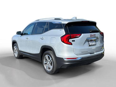 Used 2019 GMC Terrain SLT image 3