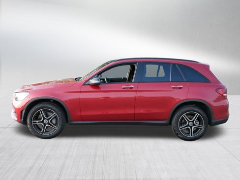 Used 2021 Mercedes-Benz GLC 300 4MATIC image 4