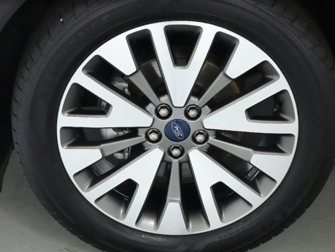 Used 2020 Ford Escape Titanium w/ Titanium Premium Package 2.0 image 38