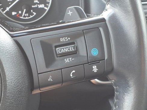 Used 2023 Nissan Rogue SV w/ SV Premium B Package image 13