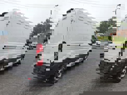 New 2025 Ford Transit 250 148 Medium Roof image 4