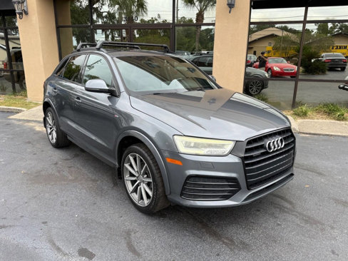 Used 2017 Audi Q3 2.0T Prestige w/ Prestige Package image 1