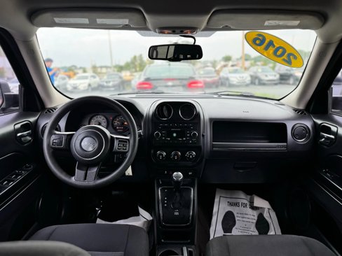Used 2016 Jeep Patriot Sport w/ Power Value Group image 9