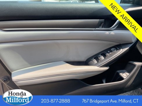 Used 2019 Honda Accord LX image 12