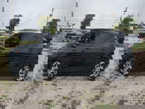 Used 2022 Chevrolet Bolt EUV LT w/ Comfort Package image 7