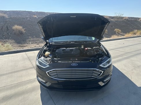 Used 2018 Ford Fusion Titanium image 41