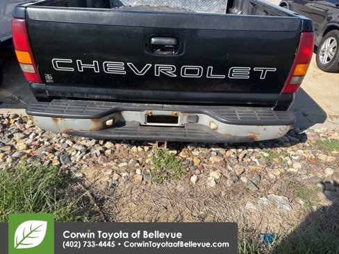 Used 2001 Chevrolet Silverado 1500 4x4 Regular Cab image 4