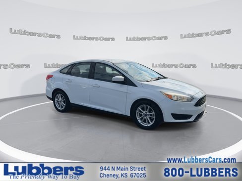 Used 2018 Ford Focus SE image 2