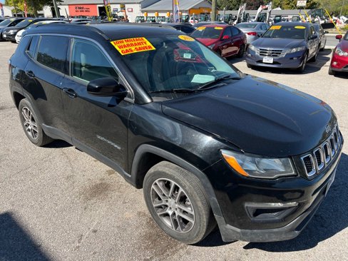 Used 2019 Jeep Compass Latitude w/ Popular Equipment Group image 1