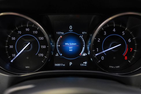 Used 2017 Jaguar F-PACE Prestige image 13