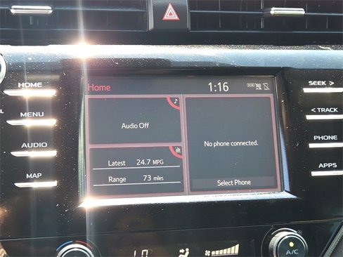Used 2019 Toyota Camry SE image 18