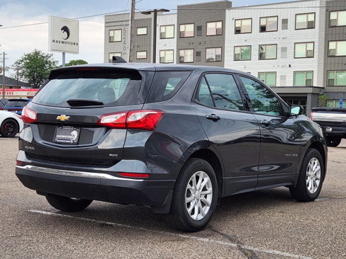 Used 2018 Chevrolet Equinox LS image 9