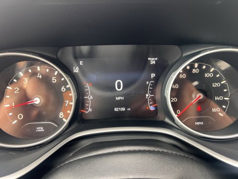 Used 2021 Jeep Compass Limited image 23