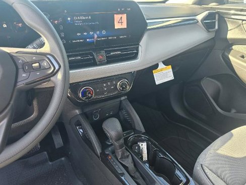 New 2025 Chevrolet TrailBlazer LT w/ Driver Confidence Package image 6