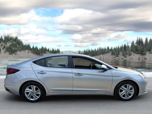 Used 2020 Hyundai Elantra SEL image 8