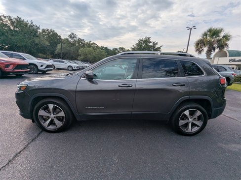 Used 2020 Jeep Cherokee Limited image 7