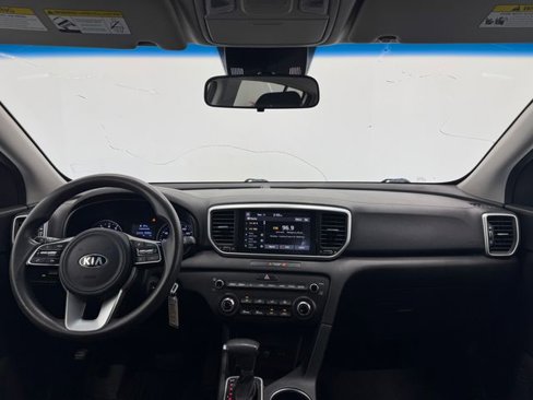 Used 2020 Kia Sportage LX image 6