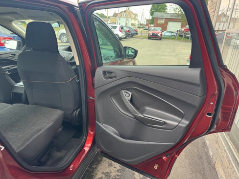 Used 2014 Ford Escape S image 19