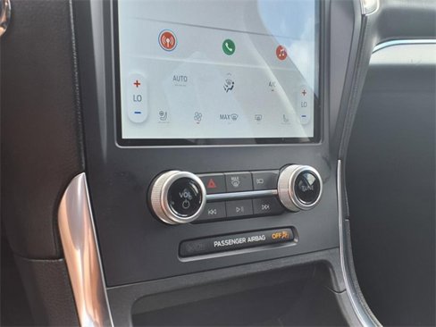 Used 2022 Ford Edge Titanium image 7