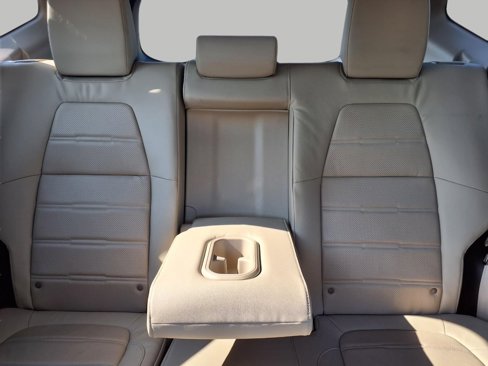 Used 2019 Honda CR-V Touring image 21