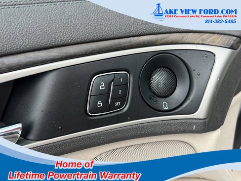 Used 2020 Lincoln MKZ Reserve w/ Elements Package image 18