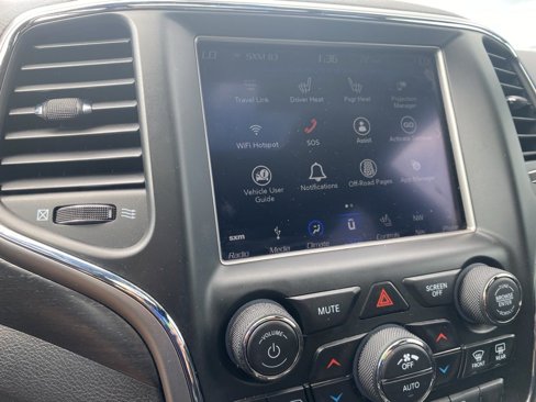 Certified 2018 Jeep Grand Cherokee Altitude image 27
