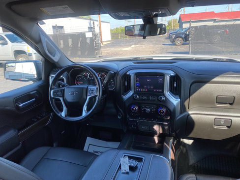 Used 2022 Chevrolet Silverado 1500 LT Trail Boss w/ Convenience Package II image 21