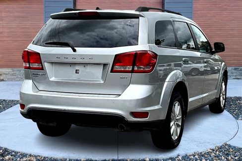 Used 2014 Dodge Journey SXT w/ Flexible Seating Group image 12
