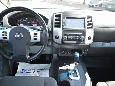 Used 2021 Nissan Frontier S image 25