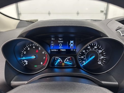 Used 2017 Ford Escape SE image 27