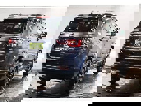Used 2020 Jeep Compass Latitude image 4