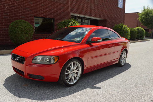 Used 2008 Volvo C70 T5 image 1