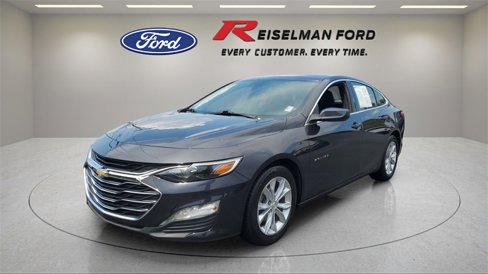 Used 2023 Chevrolet Malibu LT image 2