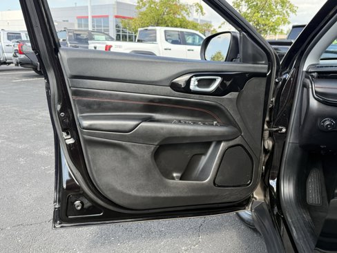 Used 2022 Jeep Compass Trailhawk w/ Trailhawk Convenience Group image 20