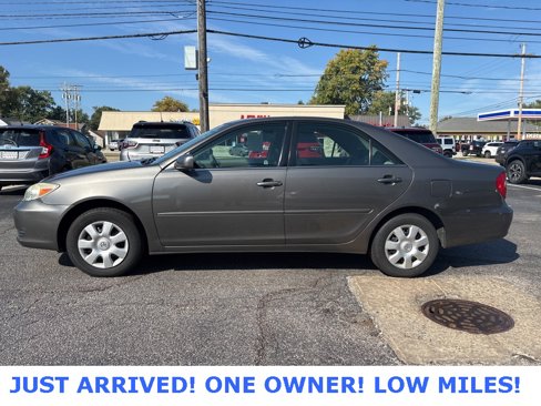 Used 2004 Toyota Camry LE image 4