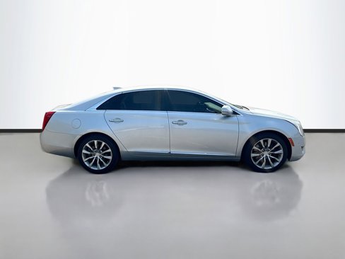 Used 2016 Cadillac XTS Luxury image 4