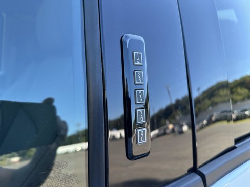 Used 2019 Ford F150 XLT w/ Equipment Group 302A Luxury image 12