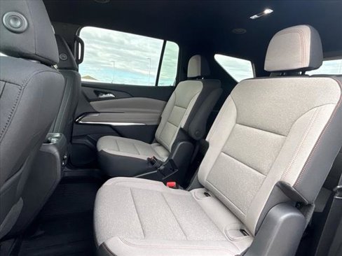 New 2025 Chevrolet Traverse LT w/ Driver Confidence Package image 18