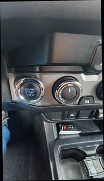 Used 2021 Toyota Tacoma TRD Sport image 37