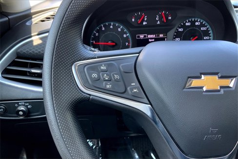 Used 2023 Chevrolet Malibu LT image 18