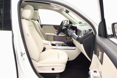 Used 2023 Mercedes-Benz GLB 250 4MATIC image 21