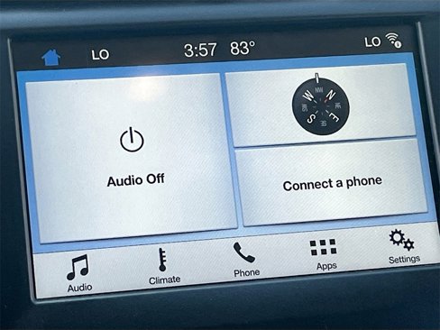 Used 2018 Ford Fusion SE w/ Equipment Group 601A image 15