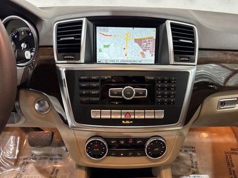 Used 2015 Mercedes-Benz ML 350 4MATIC image 44