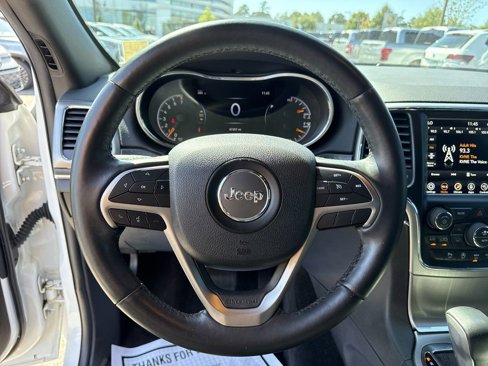 Used 2018 Jeep Grand Cherokee Limited image 27