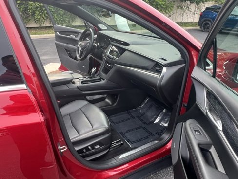 Used 2021 Cadillac XT5 Premium Luxury image 23