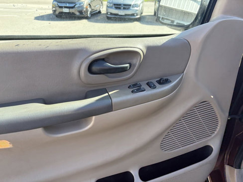 Used 2000 Ford F150 4x4 SuperCab image 13