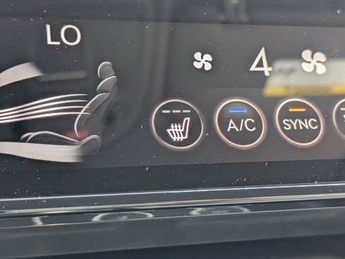 New 2025 Genesis G70 2.5T image 25