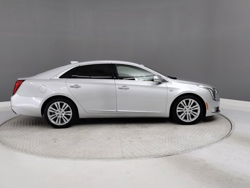 Used 2019 Cadillac XTS Luxury image 5